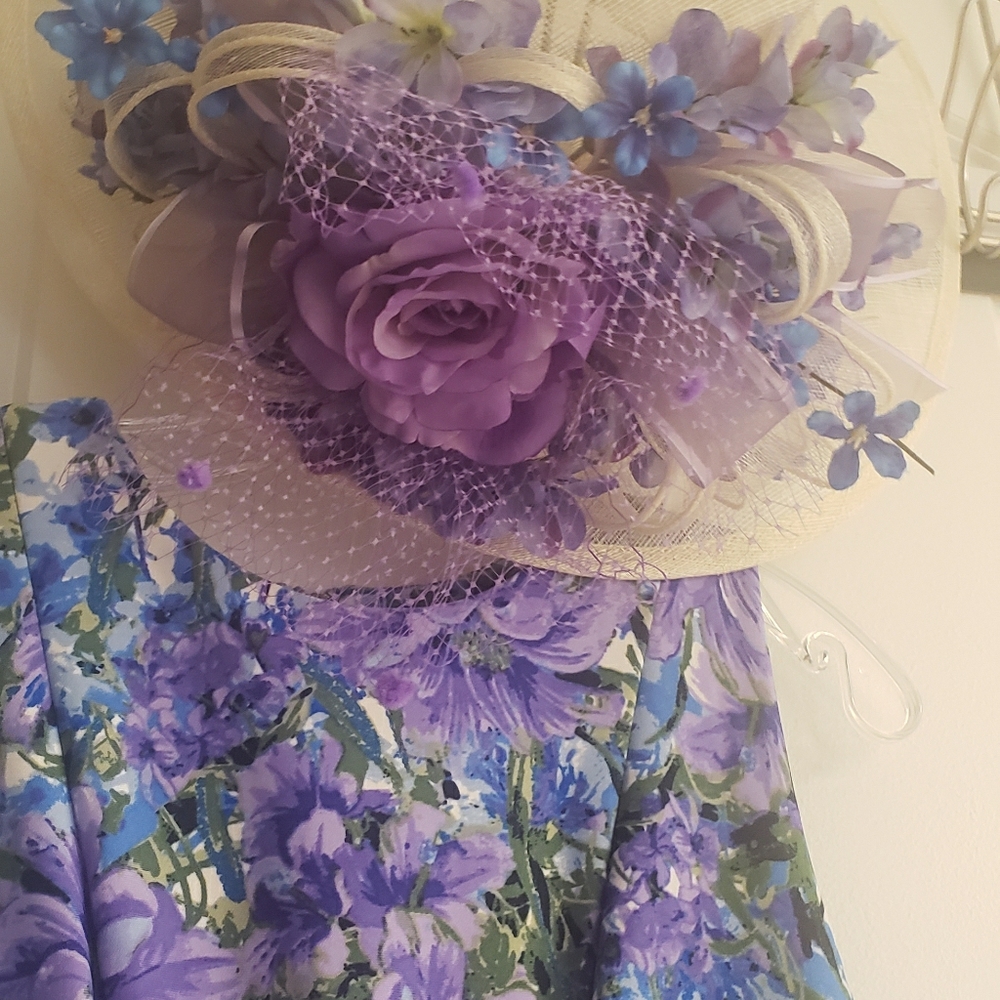 Dress and hat.